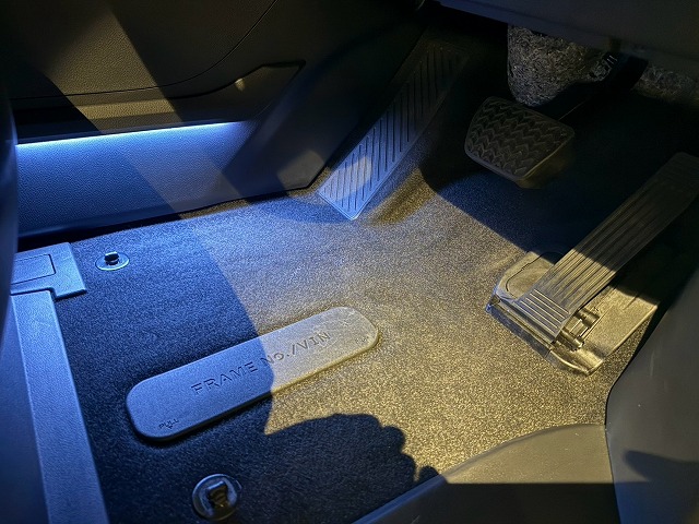 トヨタ　アルファード　エグゼクティブラウンジ　白　US大阪　4020 イメージ11