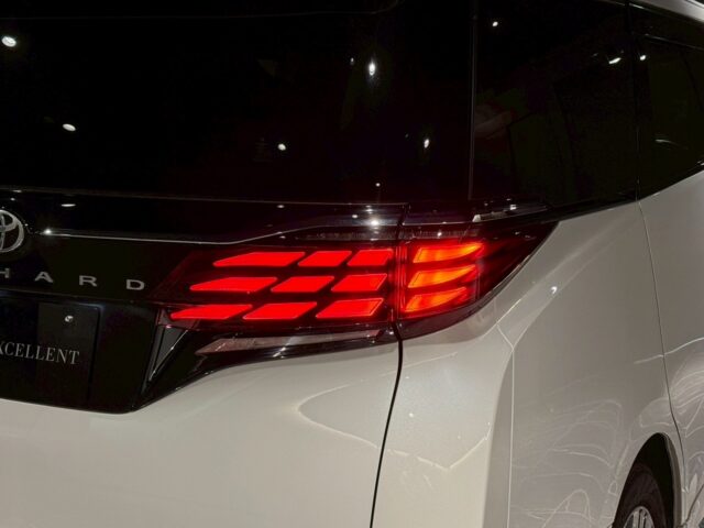 トヨタ　アルファードZ　白　USS九州　9496 イメージ46