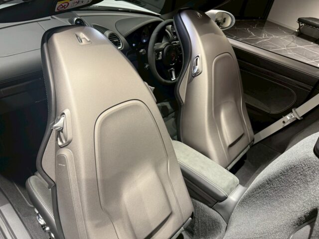 ポルシェ ボクスターGTS 白 渡辺様委託 7489 イメージ50