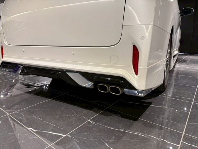トヨタ　アルファードZ　白　USS九州　9496 イメージ3