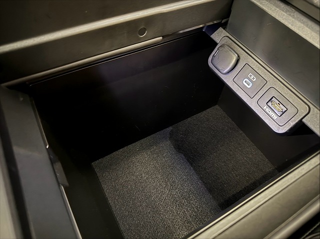 トヨタ　アルファード　エグゼクティブラウンジ　白　US大阪　4020 イメージ28