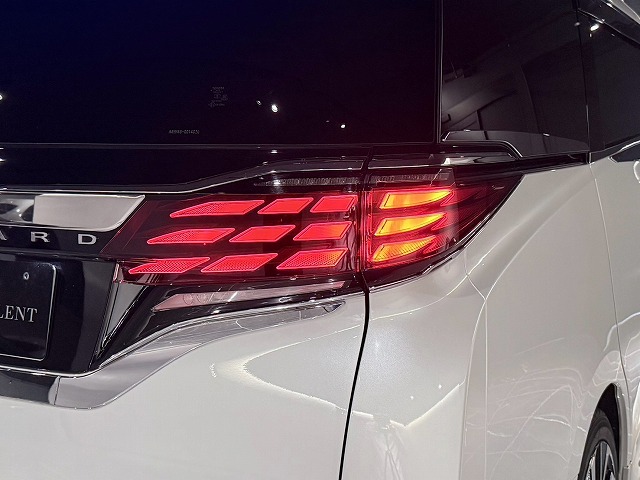 トヨタ　アルファード　エグゼクティブラウンジ　白　US大阪　4020 イメージ17