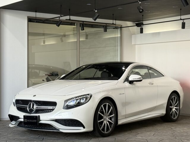 メルセデスベンツ S63 クーペ 白 USS名古屋 イメージ38