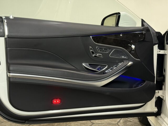 メルセデスベンツ S63 クーペ 白 USS名古屋 イメージ25