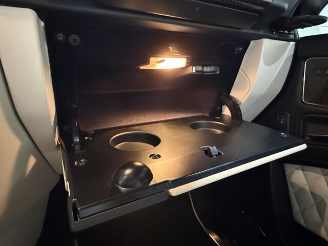 メルセデスAMG　G63　エディション463　白　　USS名古屋 イメージ34