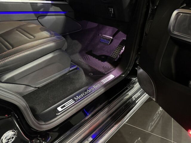 メルセデスベンツ　G350d　黒　ＡＭＧライン　USS東京　6243 イメージ34