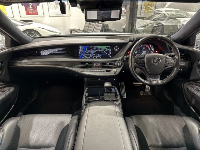 レクサス　LS500　Fスポーツ　白　H30　USS東京　0283 イメージ5