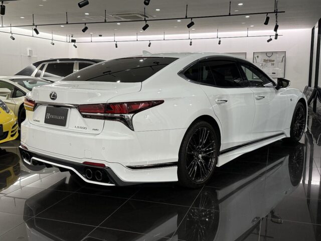レクサス　LS500　Fスポーツ　白　H30　USS東京　0283 イメージ3