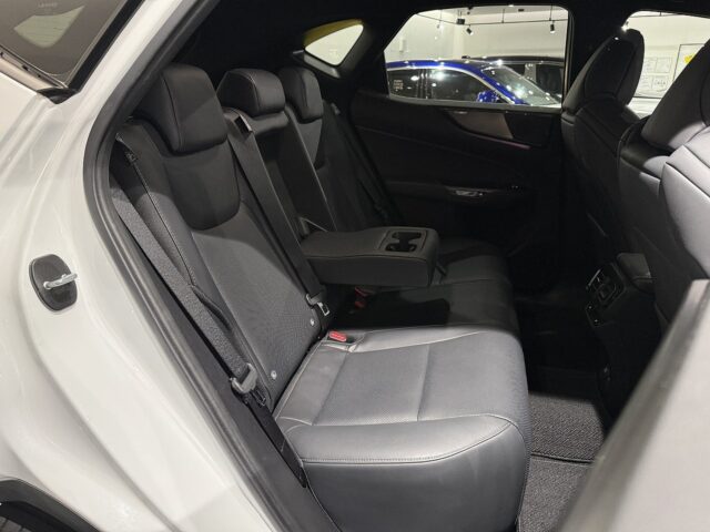 レクサス NX350 Fスポーツ 白 R3年 USS東京 1136 イメージ18