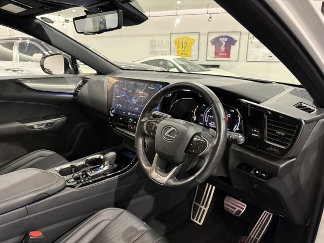 レクサス NX350 Fスポーツ 白 R3年 USS東京 1136 イメージ28