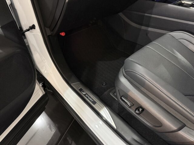 レクサス NX350 Fスポーツ 白 R3年 USS東京 1136 イメージ32