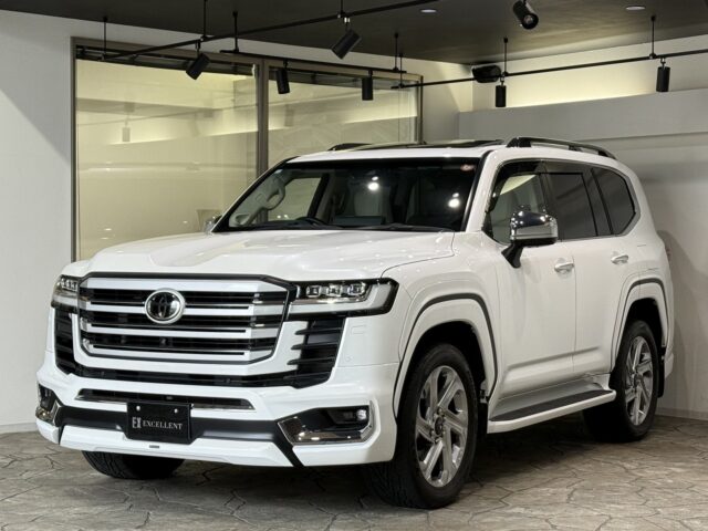トヨタ　ランドクルーザー　白　Ｒ５　ＵＳＳ名古屋 イメージ1