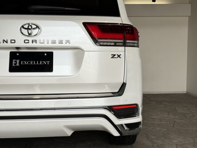 トヨタ　ランドクルーザー　白　Ｒ５　ＵＳＳ名古屋 イメージ30