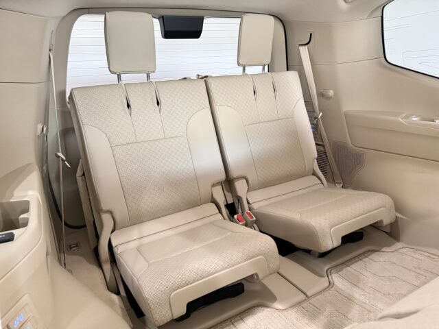 トヨタ　ランドクルーザー　白　Ｒ５　ＵＳＳ名古屋 イメージ36