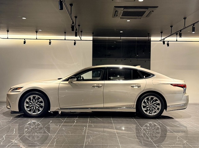 レクサス LS500h ゴールド USS大阪 イメージ3