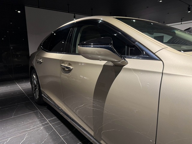 レクサス LS500h ゴールド USS大阪 イメージ25