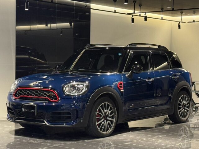 MINI　クロスオーバー　 イメージ1