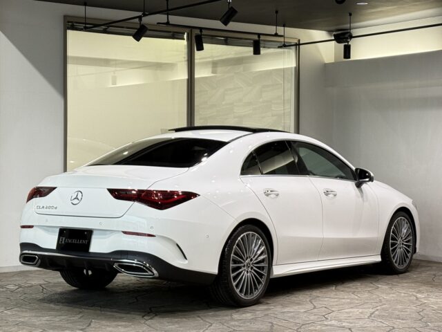メルセデスベンツ　CLA200ｄ　AMGライン　ポーラーホワイト　長村様下取 イメージ4