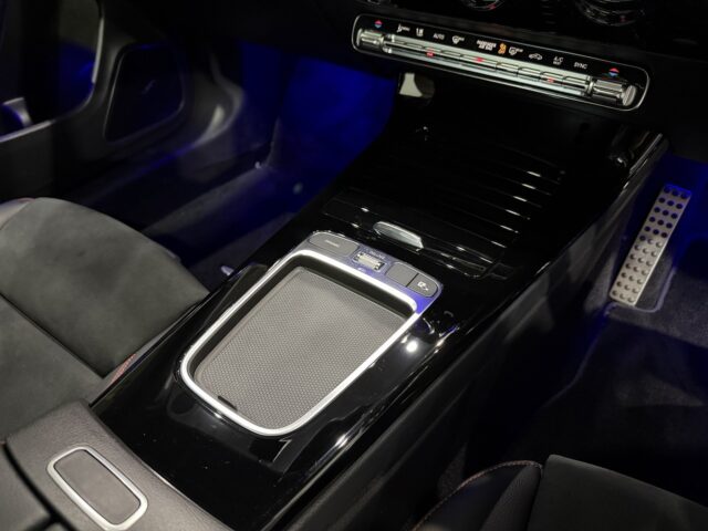 メルセデスベンツ　CLA200ｄ　AMGライン　ポーラーホワイト　長村様下取 イメージ26