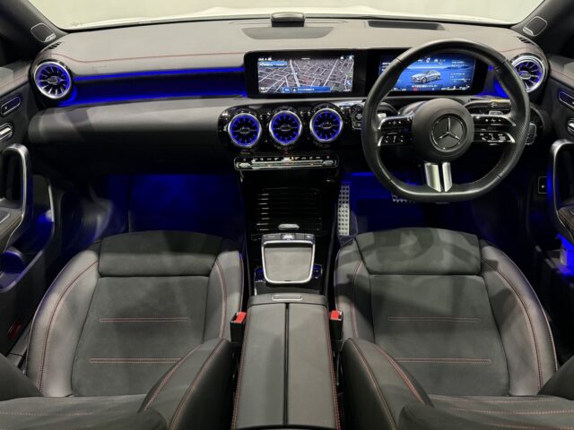 メルセデスベンツ　CLA200ｄ　AMGライン　ポーラーホワイト　長村様下取 イメージ7