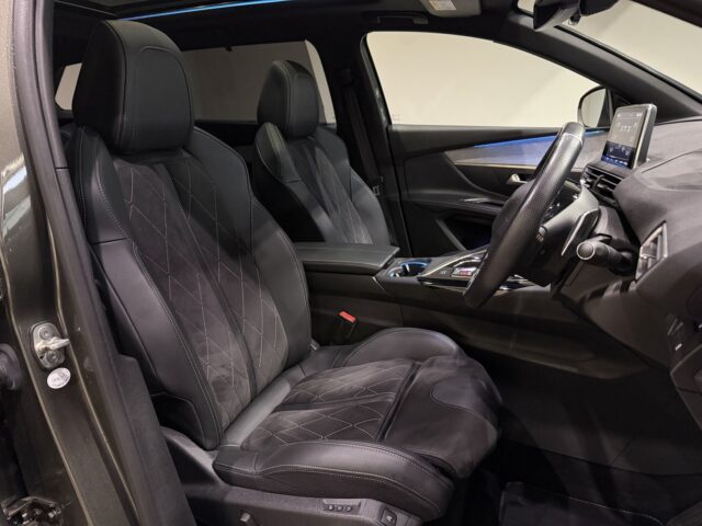 プジョー　5008　ＧＴ　茶色　EXE様買取 イメージ8