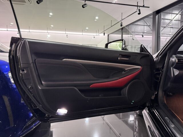 レクサス RC300h Fスポーツ 黒 R1年 USS東京 5757 イメージ31