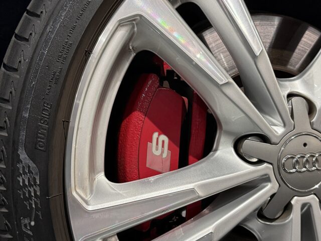 アウディ　S3スポーツバック　白　USS東京　6122 イメージ5
