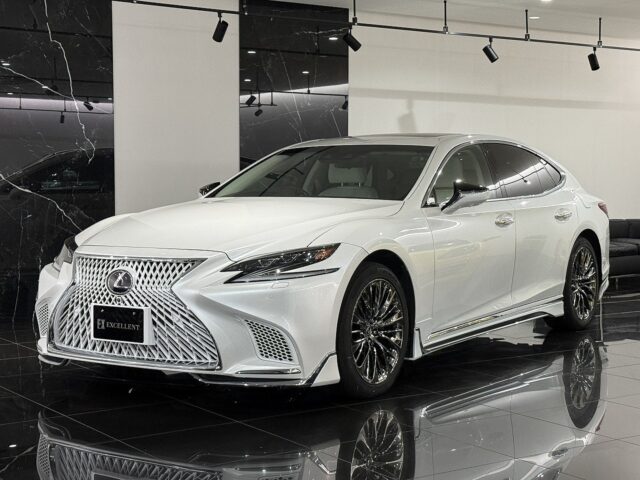 レクサス　LS500h　バージョンL　白　USS東京　0092 イメージ1