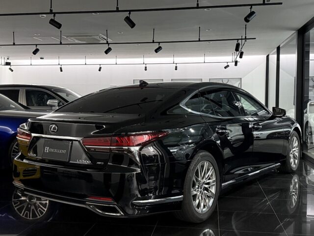 レクサス　LS500　Iパッケージ　黒　USS東京　0852 イメージ5