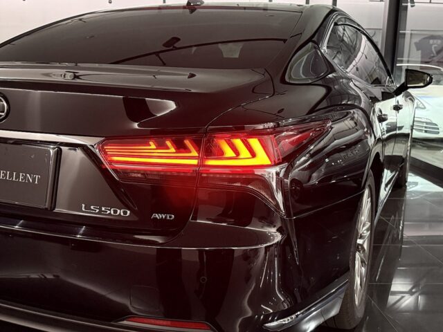 レクサス　LS500　Iパッケージ　黒　USS東京　0852 イメージ37