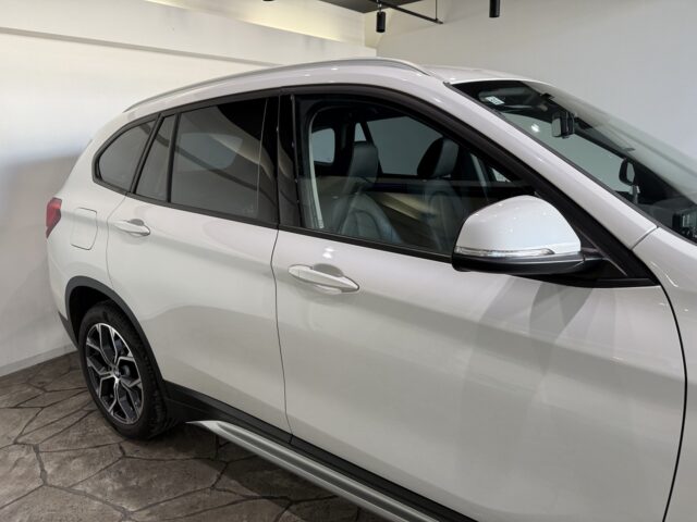 BMW　X1　sDrive18i　Xライン　ミネラルホワイト　シルバーウルフ様買取 イメージ25