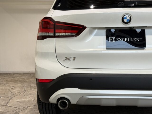 BMW　X1　sDrive18i　Xライン　ミネラルホワイト　シルバーウルフ様買取 イメージ19