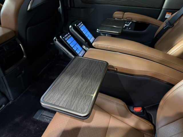 トヨタ　ヴェルファイア　ハイブリッド　プレシャスメタル　R7 イメージ21