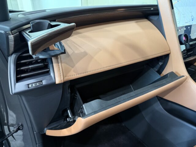 トヨタ　ヴェルファイア　ハイブリッド　プレシャスメタル　R7 イメージ30