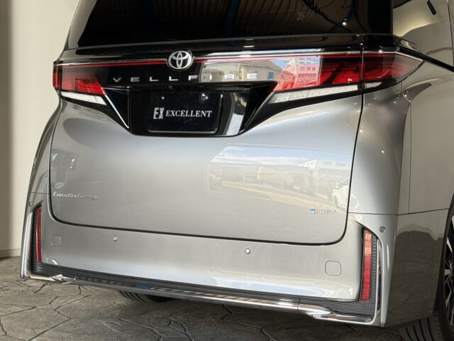 トヨタ　ヴェルファイア　ハイブリッド　プレシャスメタル　R7 イメージ14